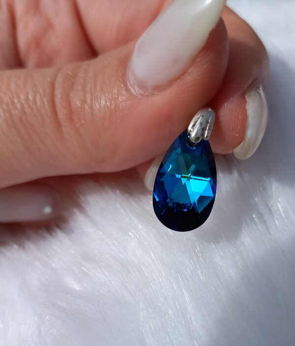 Gota azul swarovski