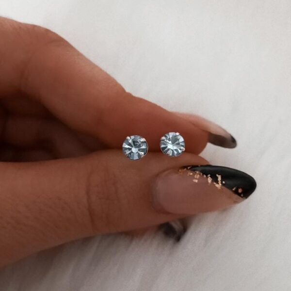 Aros de plata Cubic azul pasante