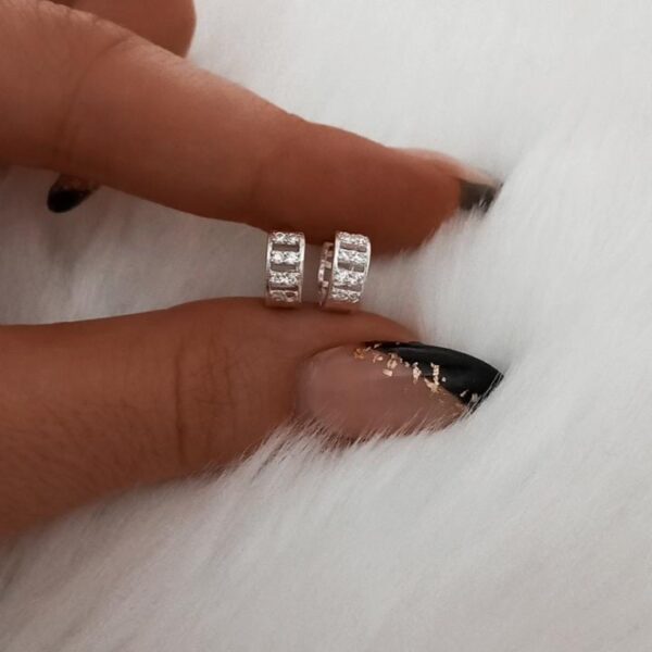 Argollas de plata forma lineal