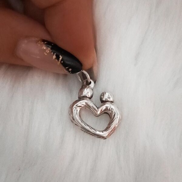 Dije de plata inflada corazon madre e hijo