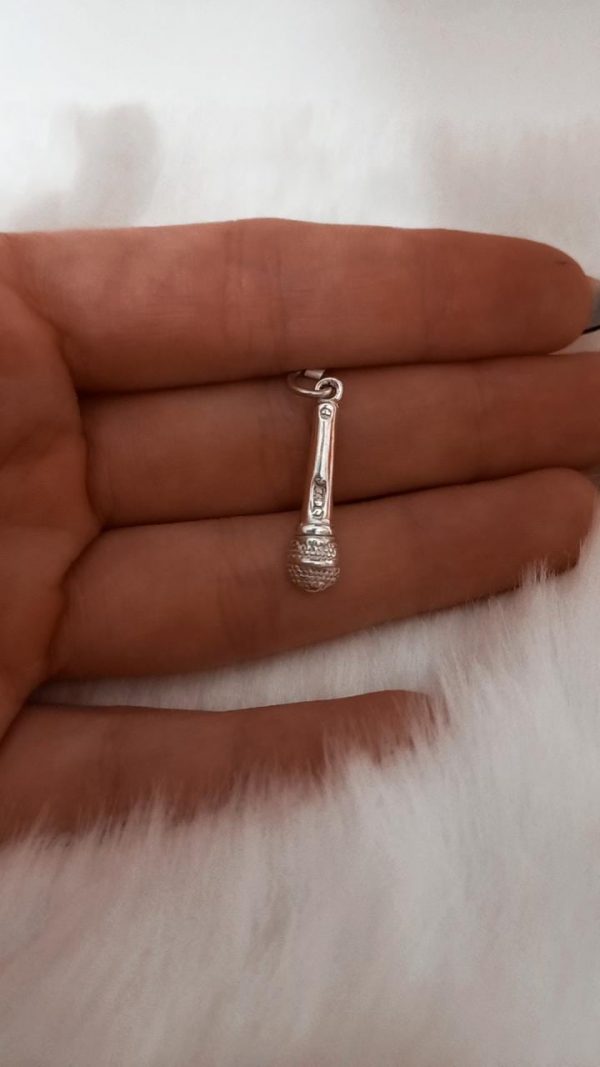 Microfono chato