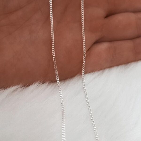 Cadena de plata cubana chata (40 cm)