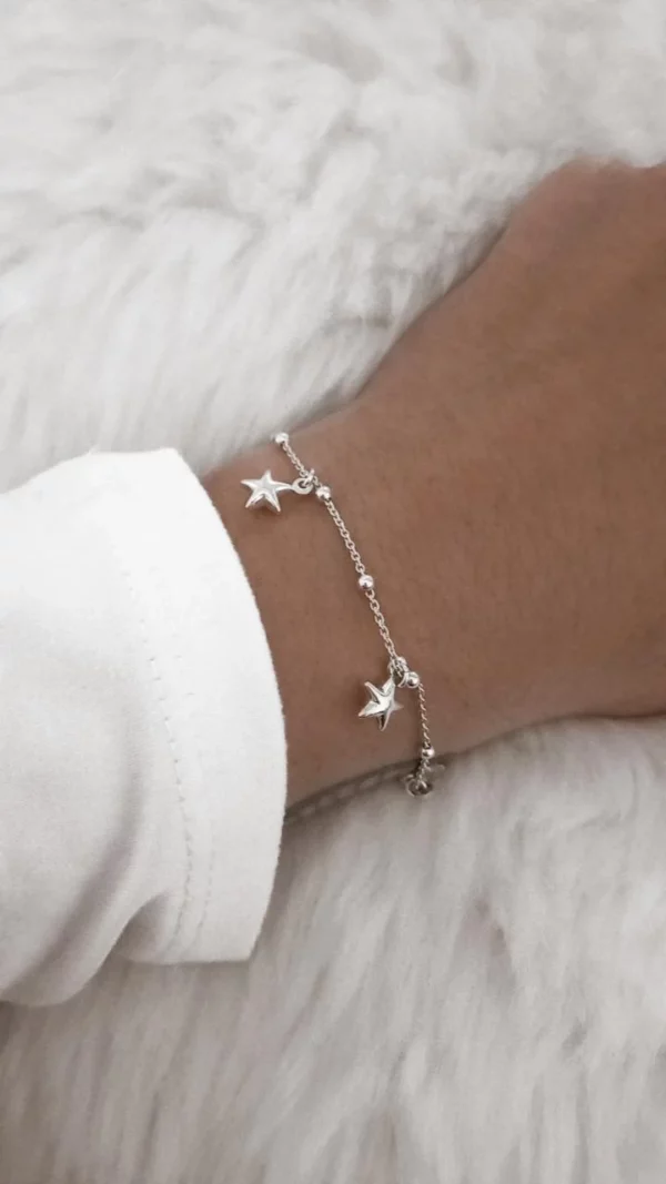 Clasica bolita con estrellas
