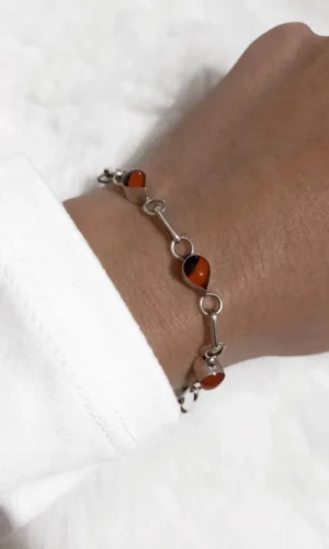 Roma con Semilla de Huayruro