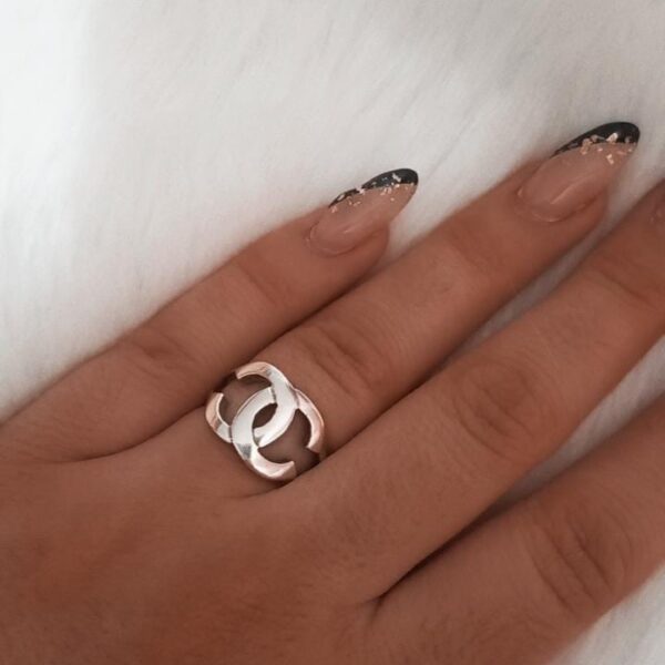 Chanel nº18
