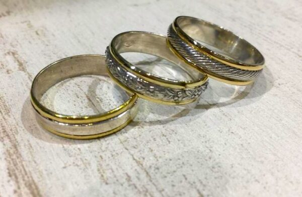 Alianzas plata y oro a pedido (GRABADO+CAJA PRESENTACIÓN DE REGALO))