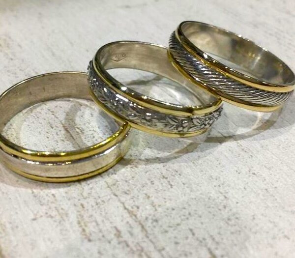 Alianzas plata y oro a pedido (GRABADO+CAJA PRESENTACIÓN DE REGALO))