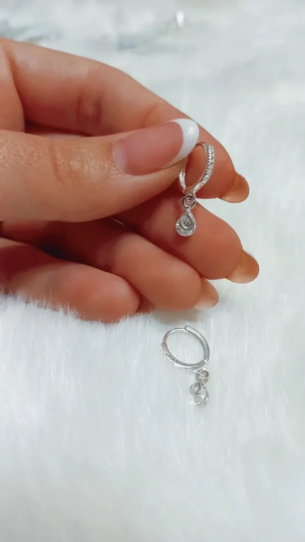 Argolla micro con gota cubic