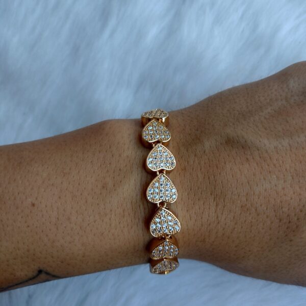 Pulsera exclusive micro cristal corazones (Regulable)