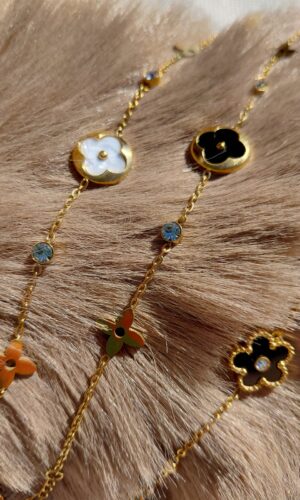 Pulseras LV