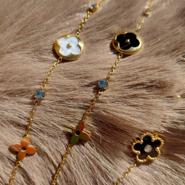 Pulseras LV