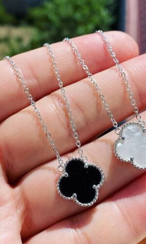 Cadena Van cleef white