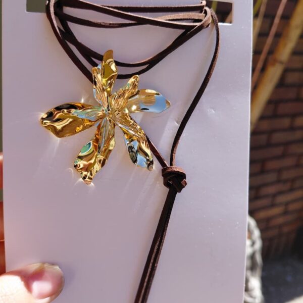 CHOKER flor (cordón marron)
