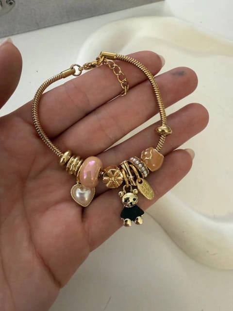 Pulsera pandora con dijes