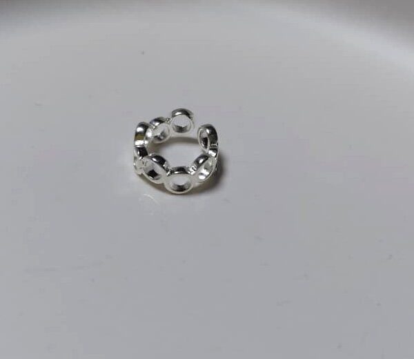 Ear cuff circulos