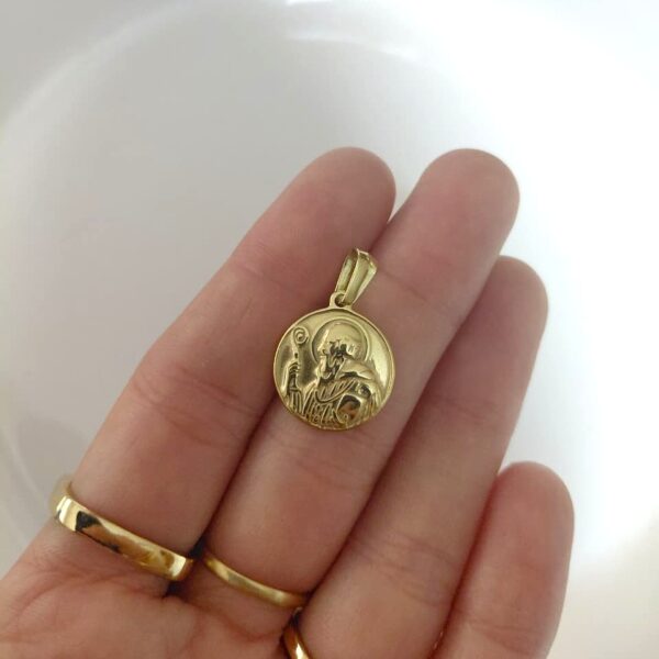 Dije San benito chico