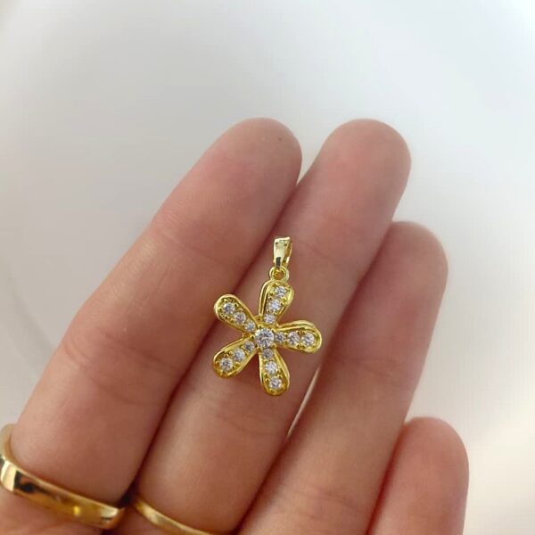 Dije michi (giratorio)