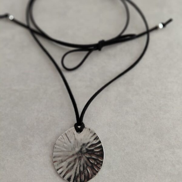 Choker clhoe (reversible)