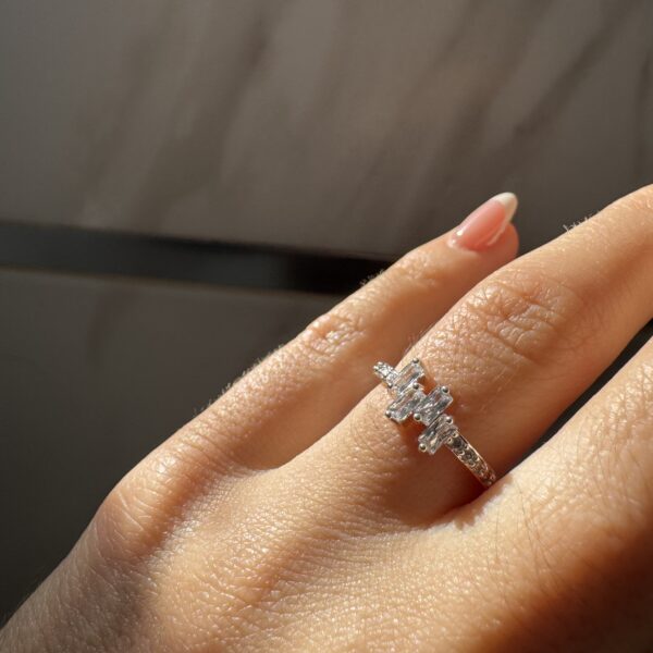 Anillo Ivonne
